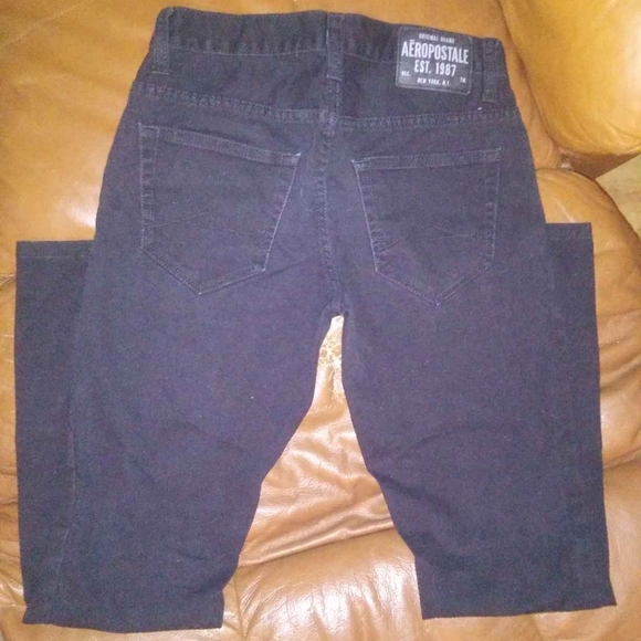 Aeropostal - Picture 4 of 4